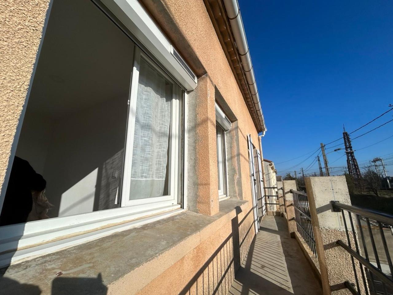 Appartement Les Voyages De Romane Narbona Exterior foto