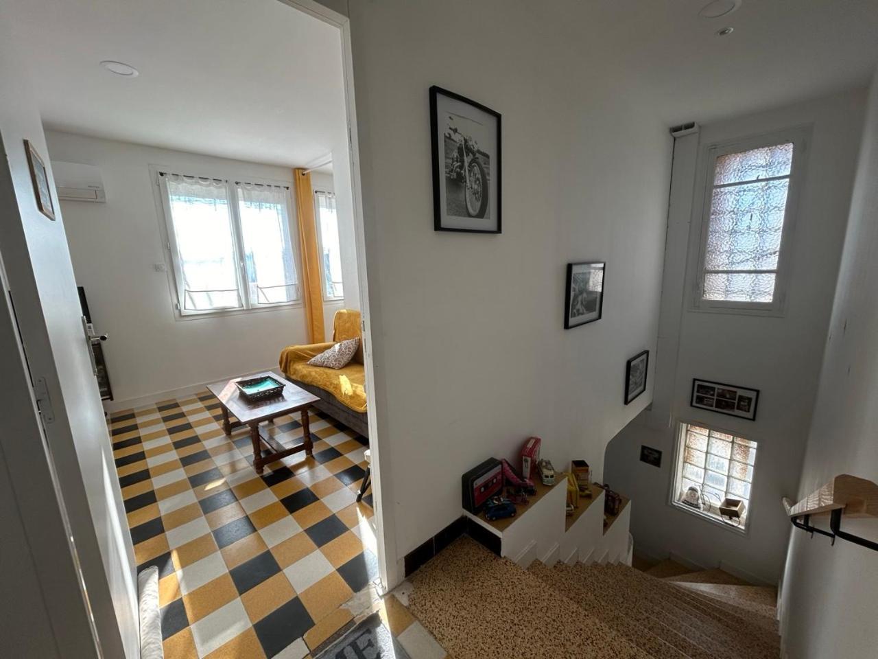 Appartement Les Voyages De Romane Narbona Exterior foto